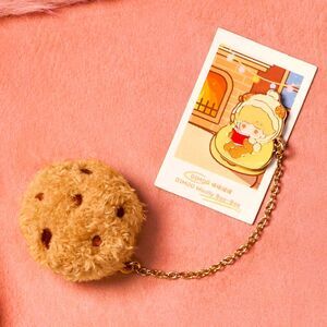 POP BEAN Fluffy & Cozy Fridge Magnet (Dimoo Woolly Baa Baa)